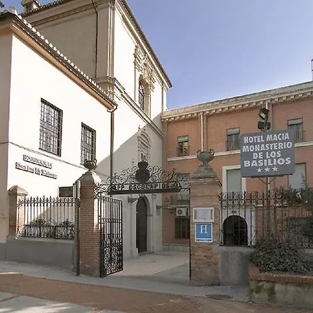 מלון Macia Monasterio De Basilios 3*