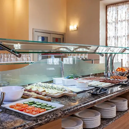 Macia Monasterio De Basilios Hotel 3*